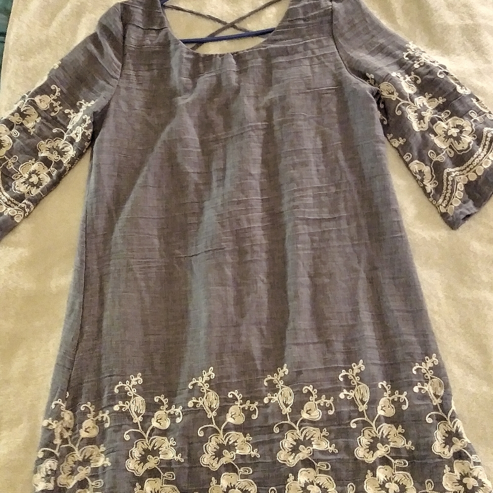 GiBlu  dress with flowered embroidery